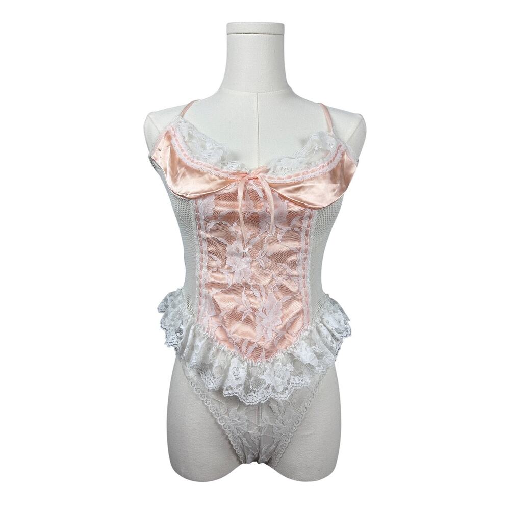 Vintage 80s Peach Pastel Lace Ruffle Trim French Cut Lingerie Teddy L